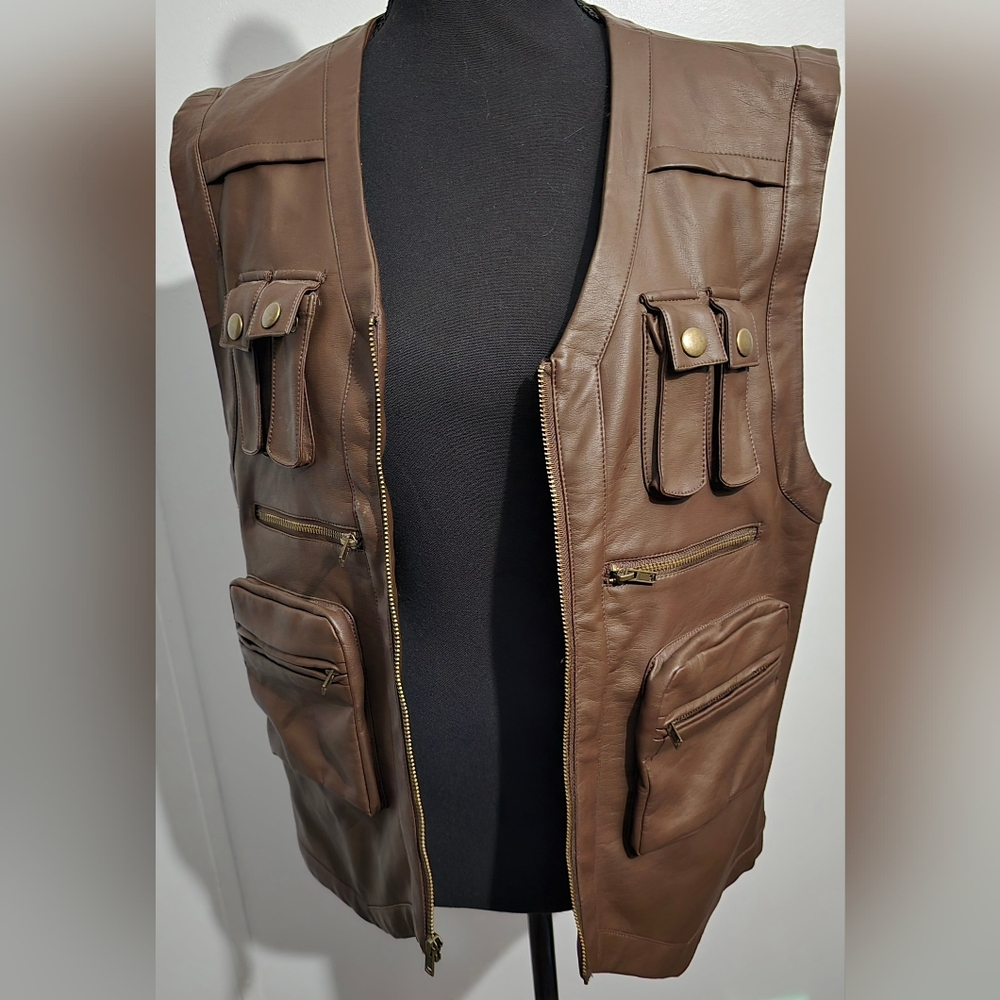 Jurassic World vest